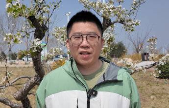 扬州日报社徐子尧:用镜头分享“梨花海”,希望来年还来看花